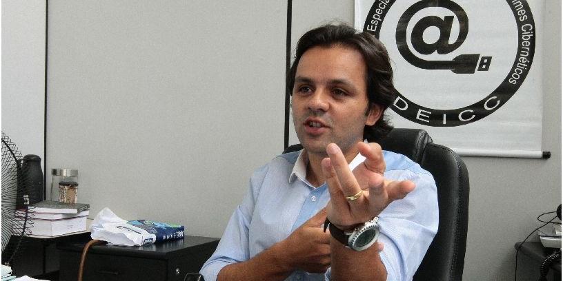 (Toninho Almada)