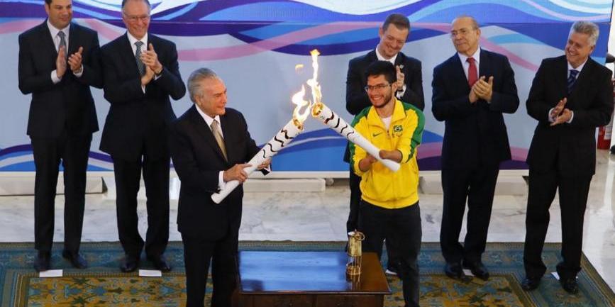 (Reprodução/Twitter/Palácio do Planalto)