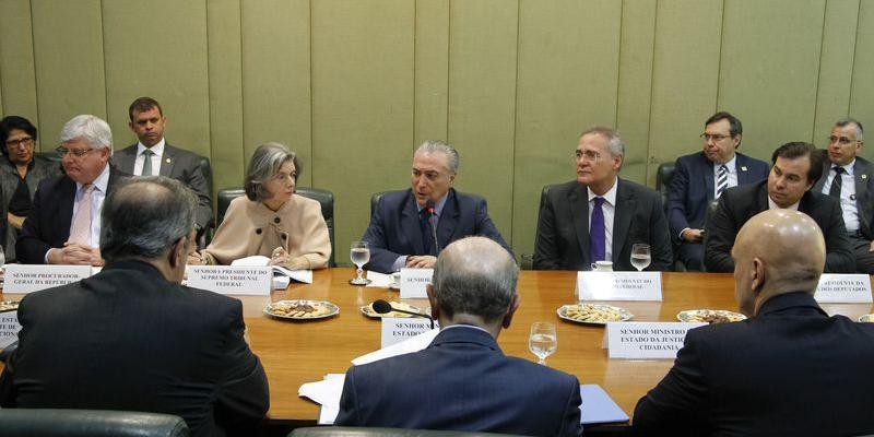 (Beto Barata/PR)