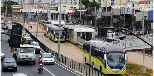 Caso ocorreu dentro de um ônibus na Avenida Cristiano Machado, altura do Bairro União (PBH/Divulgação)