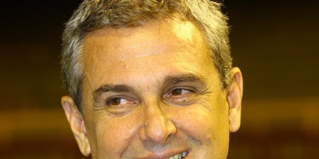 (Maurício Vieira)