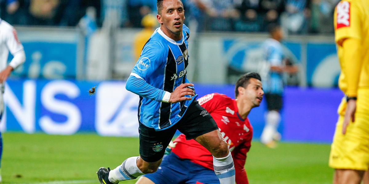 (LUCAS UEBEL/GREMIO FBPA)