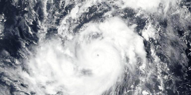  (Handout / NOAA / AFP)