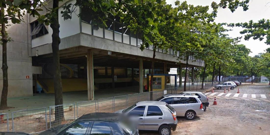 (Google Street View/Reprodução)