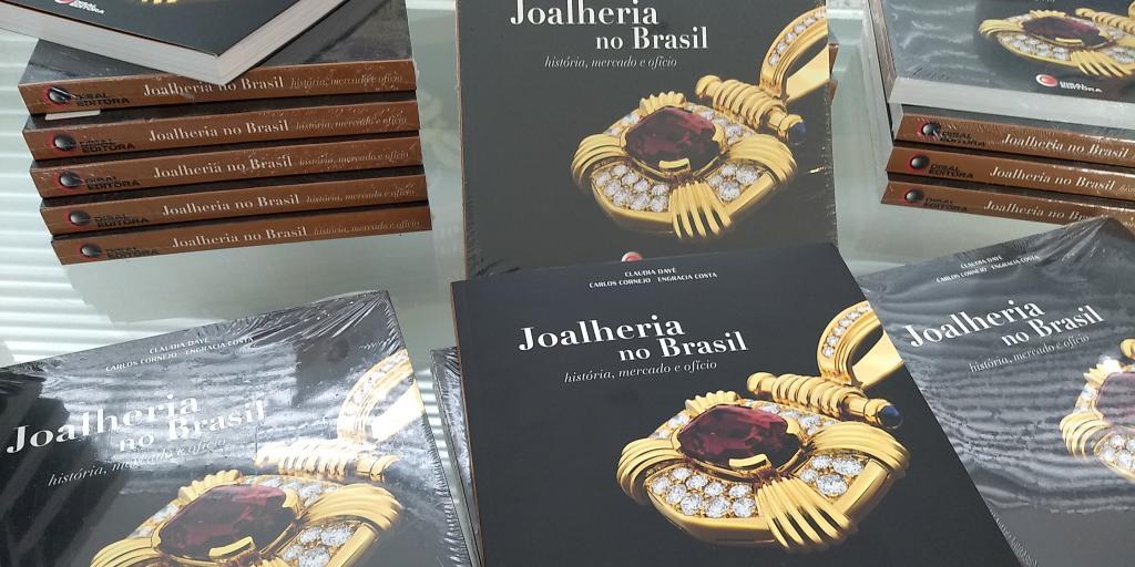 (Flávia Ivo)