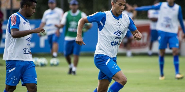  (Washington Alves/Light Press/Cruzeiro)