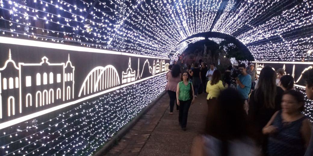 A Praça da Liberdade já é um ponto tradicional de decoração de Natal em BH: neste ano, terá cenário ainda mais especial (Lucas Prates/Hoje em Dia)