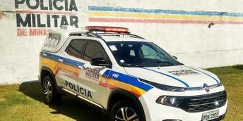 Homem em situação de rua foi morto a facadas na rua da Bahia, no centro de BH, neste domingo (28) (Divulgação PMMG)