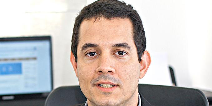 (Flávio Tavares)