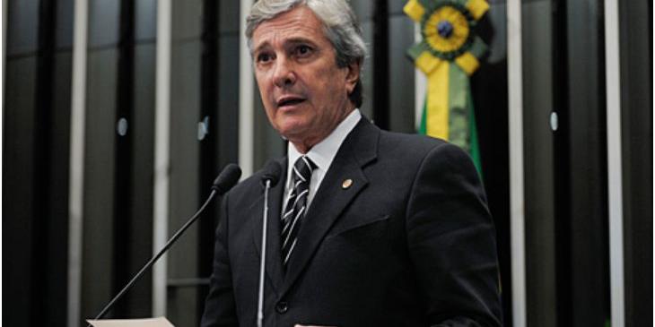 (Moreira Mariz)