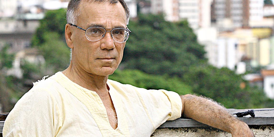 (MAURÍCIO VIEIRA)