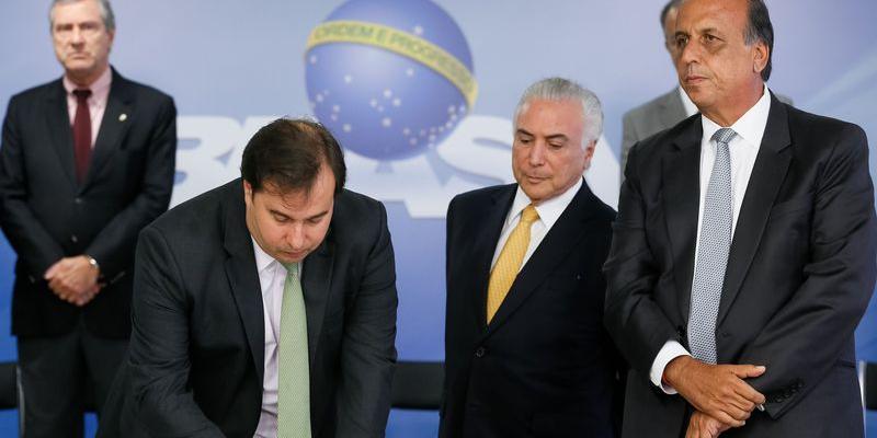 (Beto Barata/PR)