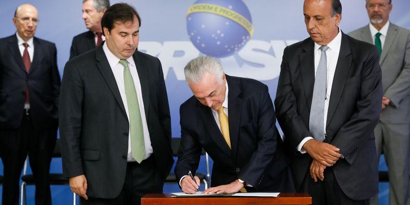 (Beto Barata/PR)