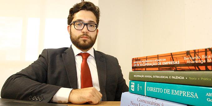 (Maurício Vieira)