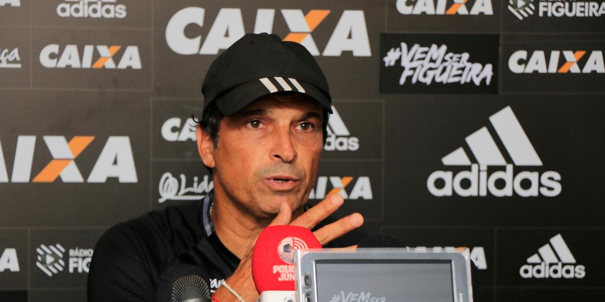 (Luiz Henrique/Figueirense)