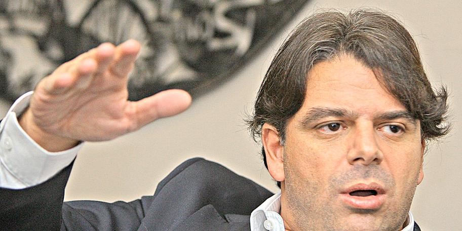 (Flávio Tavares)