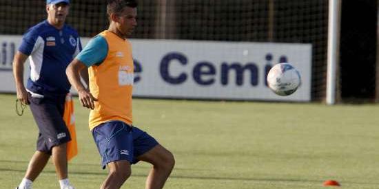  (Washington Alves)
