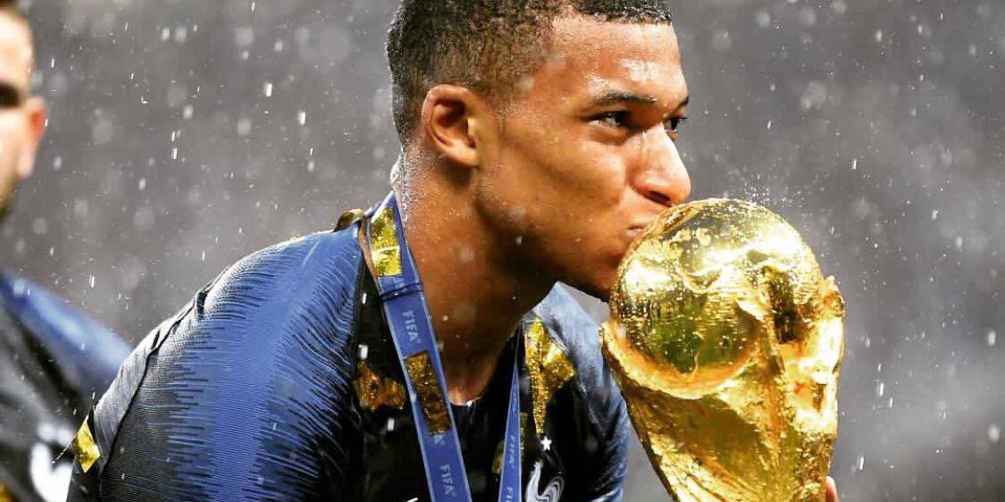 Copa do Mundo FIFA Mbappé é o jogador mais jovem a marcar gol em