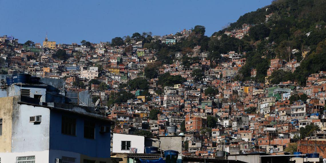 Mais de 400 policiais militares participam da ação (Fernando Frazão/Agência Brasil/Agência Brasil)