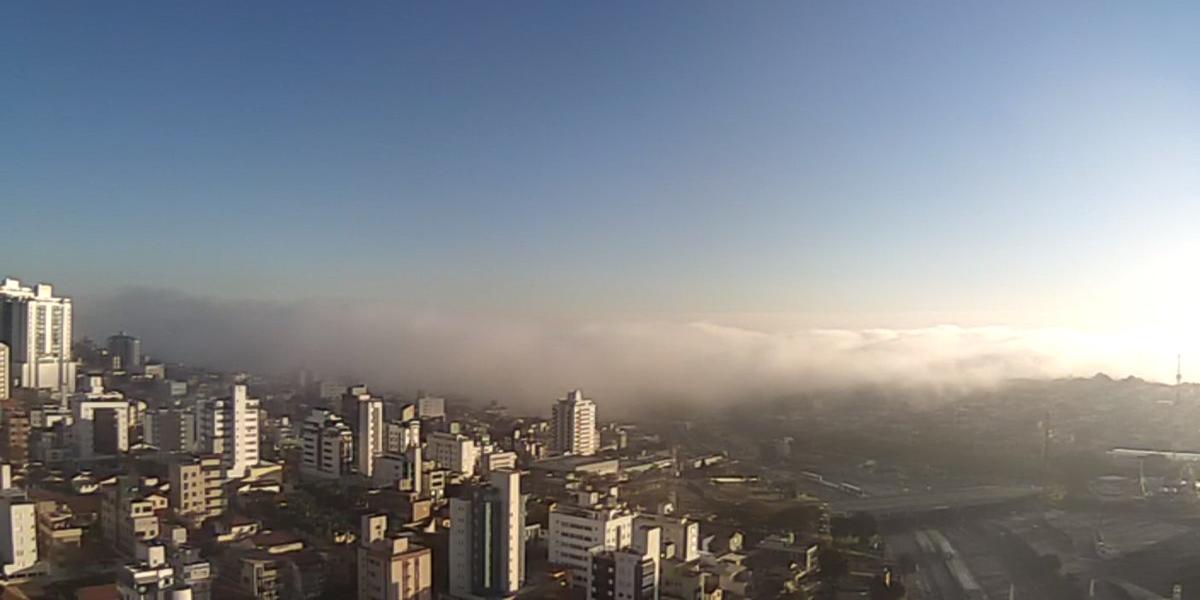 A umidade relativa mínima do ar em torno de 20% à tarde (Defesa Civil de BH/Divulgação)
