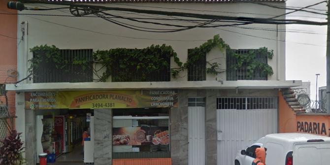 (Google Street View/Reprodução)
