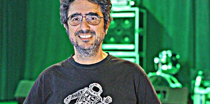 (Flávio Tavares)