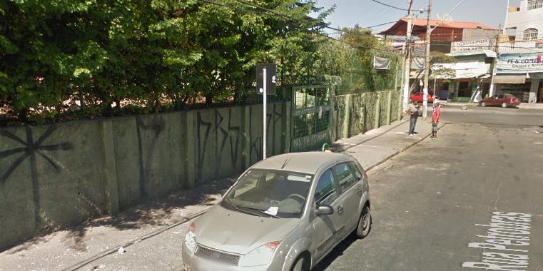 (Google Street View/Reprodução)