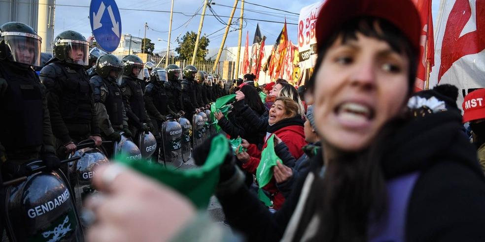 (Eitan Abramovich/AFP)
