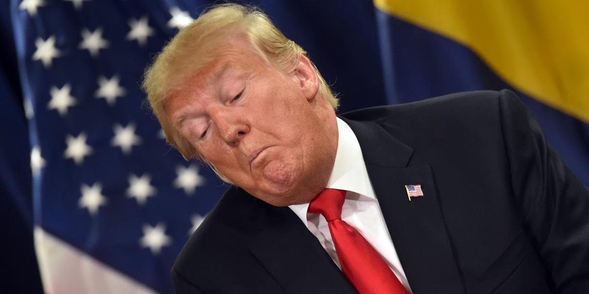 Trump também voltou a defender o ex-presidente Jair Bolsonaro (NICHOLAS KAMM / AFP)