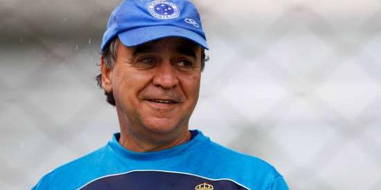  (Washington Alves)