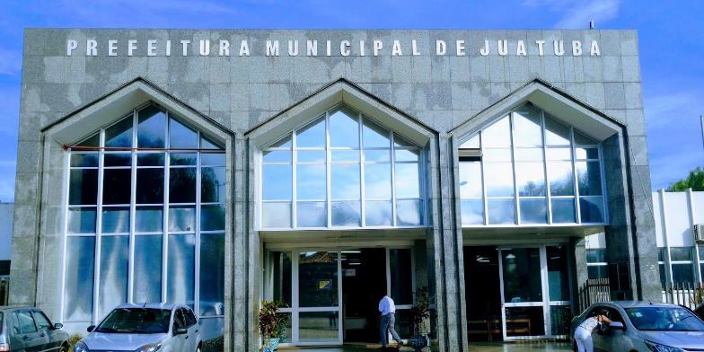 (Google Street View/Reprodução)