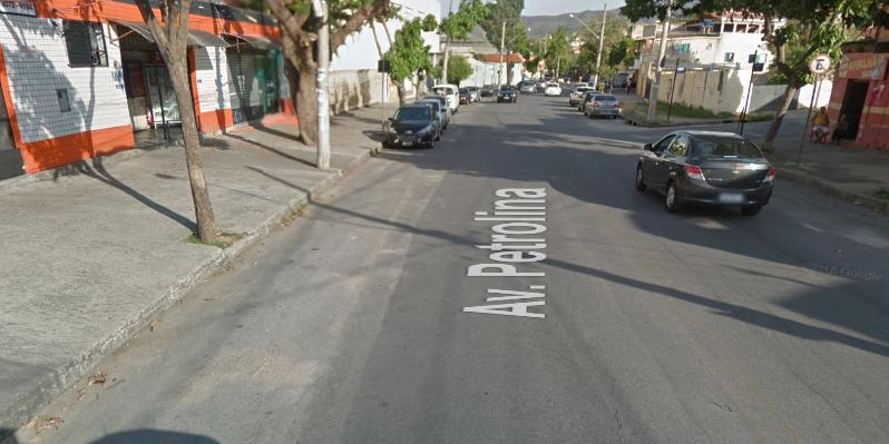 (Google Street View/Reprodução)