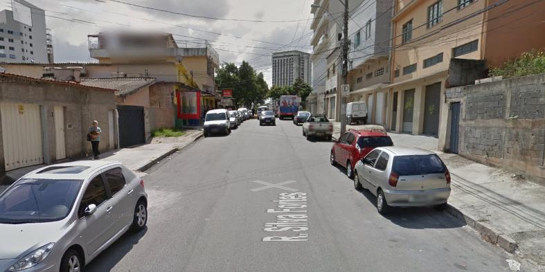 (Google Street View/Reprodução)