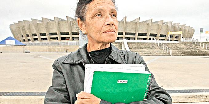 (RIVA MOREIRA)