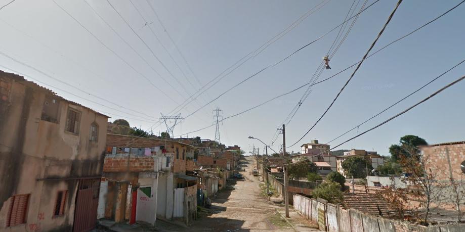 (Google Street View/Reprodução)