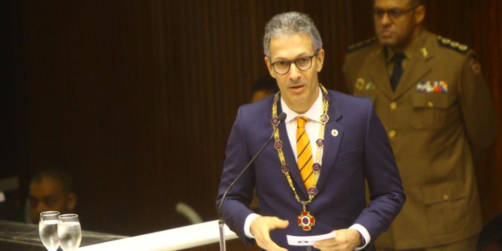 (Maurício Vieira)