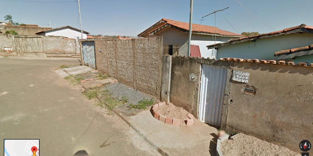 (Google Street View/Reprodução)