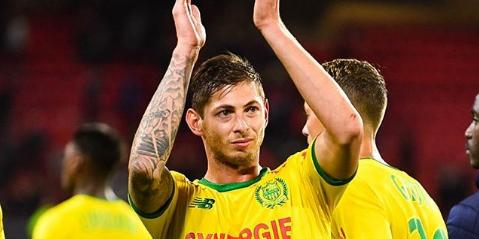 Polícia britânica retoma buscas por avião em que estava jogador Emiliano  Sala