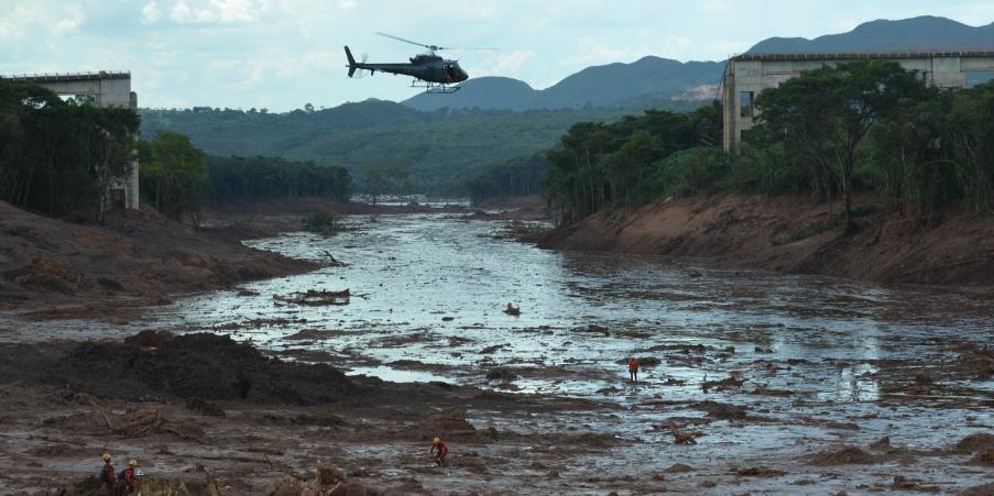 (Corpo de Bombeiros/MG)