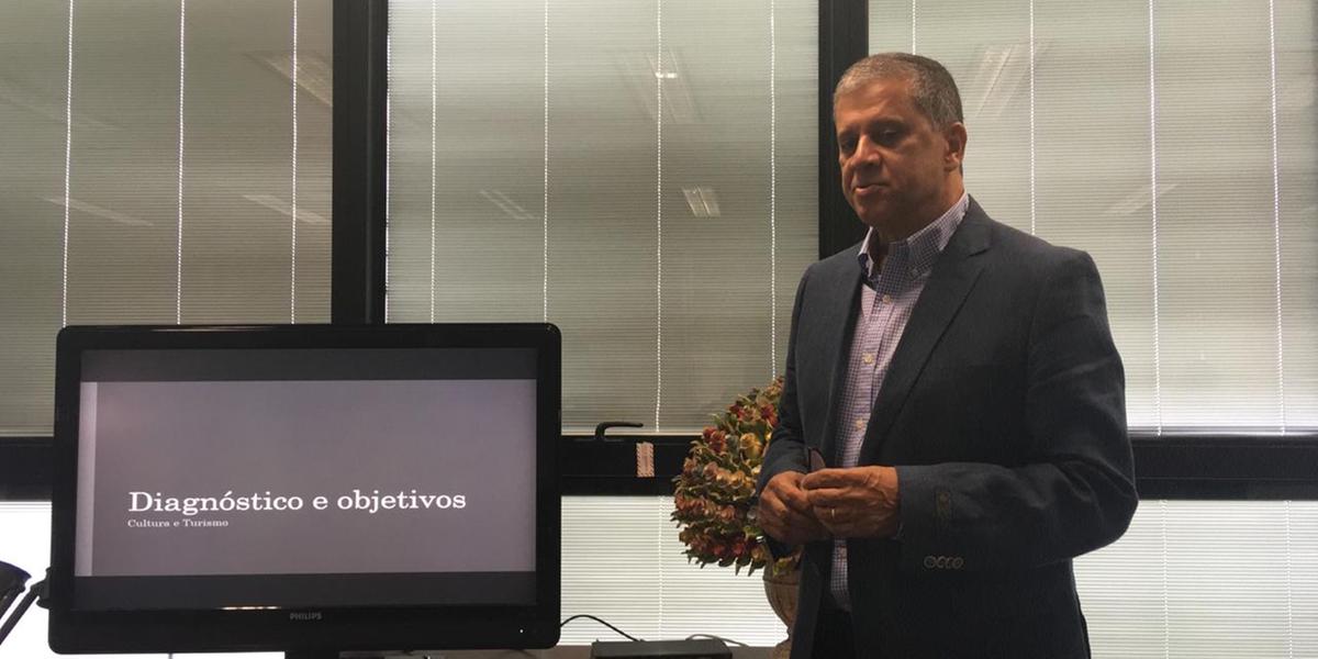 (Paulo Henrique Silva)