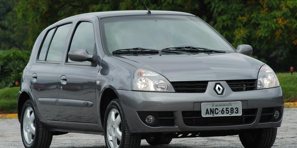 (Renault)