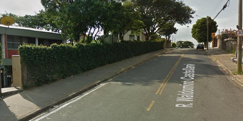 (Google Street View/Reprodução)