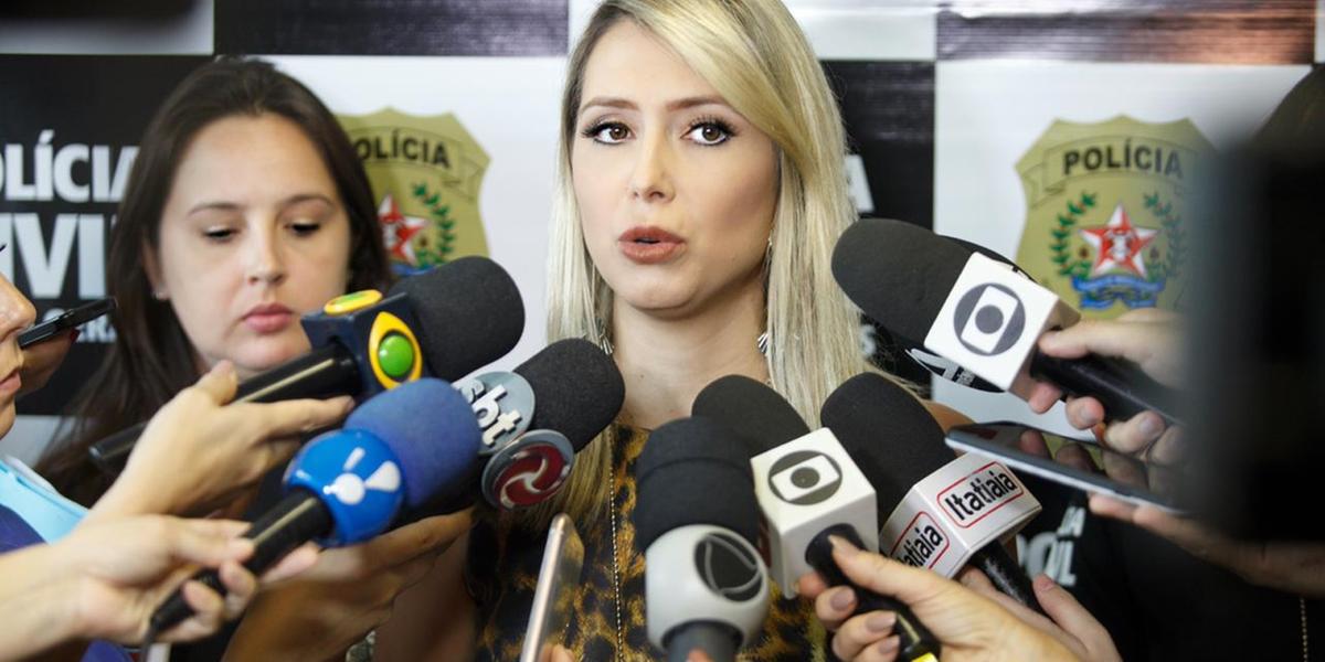  (Juliana Baeta )