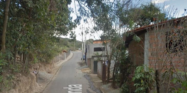 (Google Street View/Reprodução)