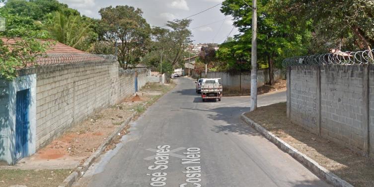 (Google Street View/Reprodução)