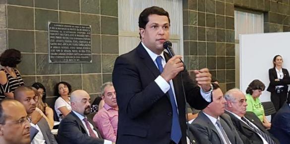  (Twitter/ João Vítor Xavier)