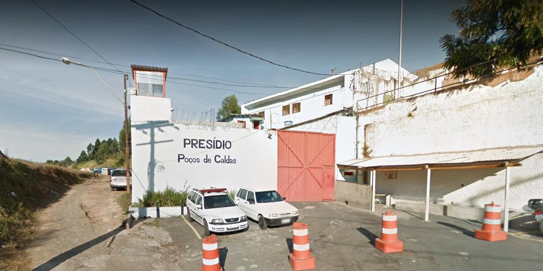 (Google Street View/Reprodução)