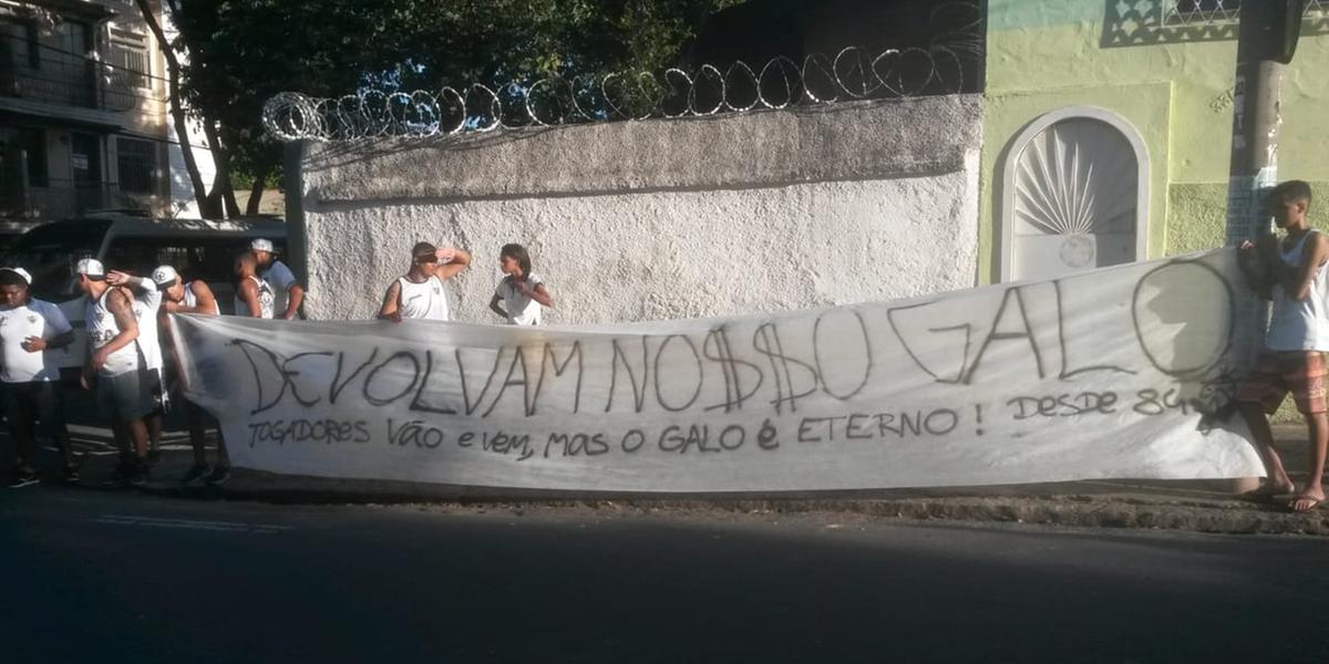 (Paulo Henrique Silva)