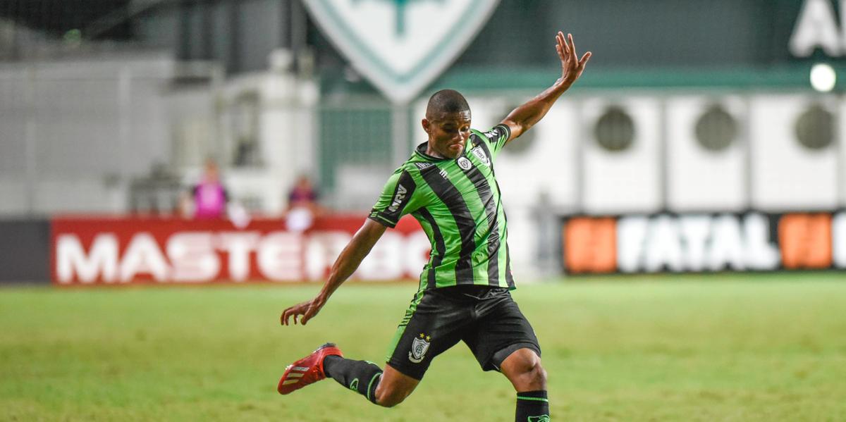 (Mourão Panda / América)