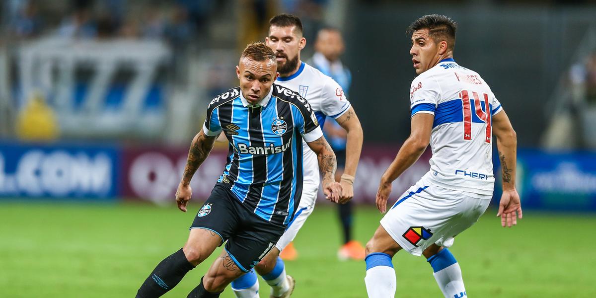 (LUCAS UEBEL/GREMIO FBPA)